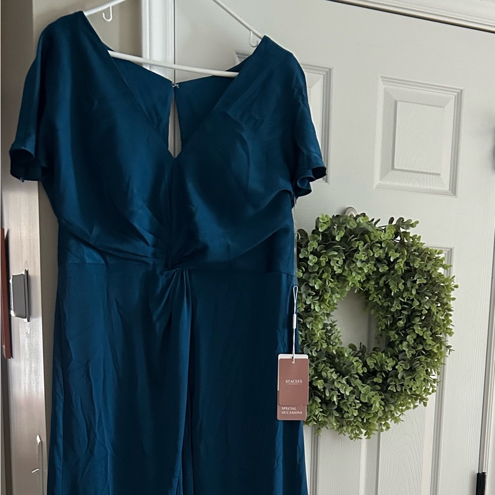 Ink Blue gown Size14 ~ NWT; Stacees online formalwear